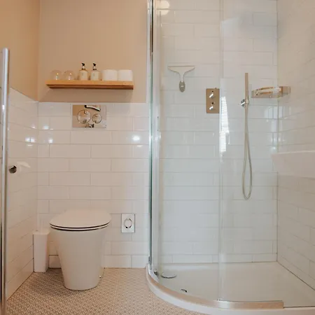 Pensión Eastfield 4*