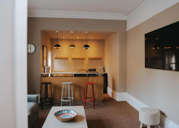 Eastfield Guest house 4*